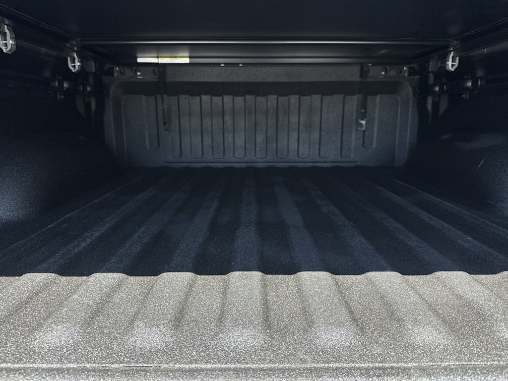 Thumbnail: 2025 RAM 1500 - 17