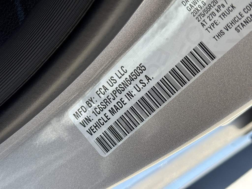 Thumbnail: 2025 RAM 1500 - 18