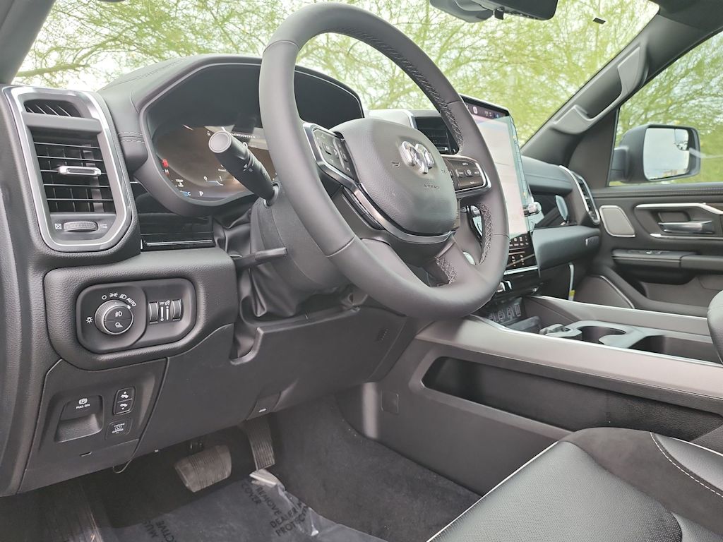 Thumbnail: 2026 RAM 1500 - 2