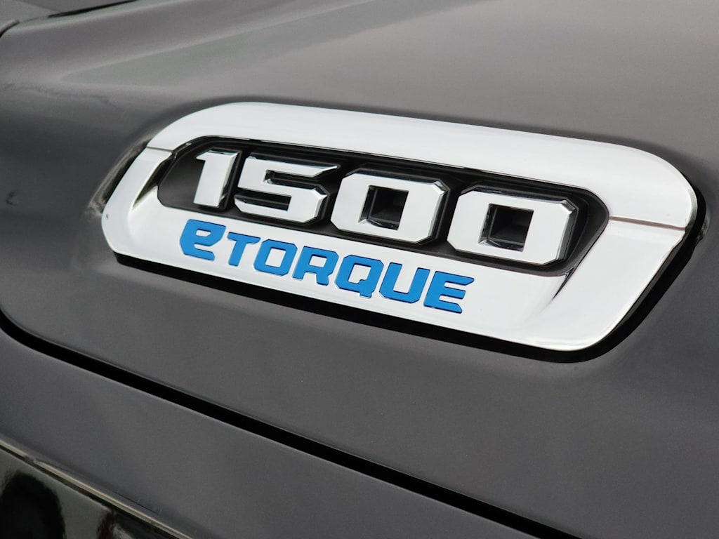 Thumbnail: 2026 RAM 1500 - 7
