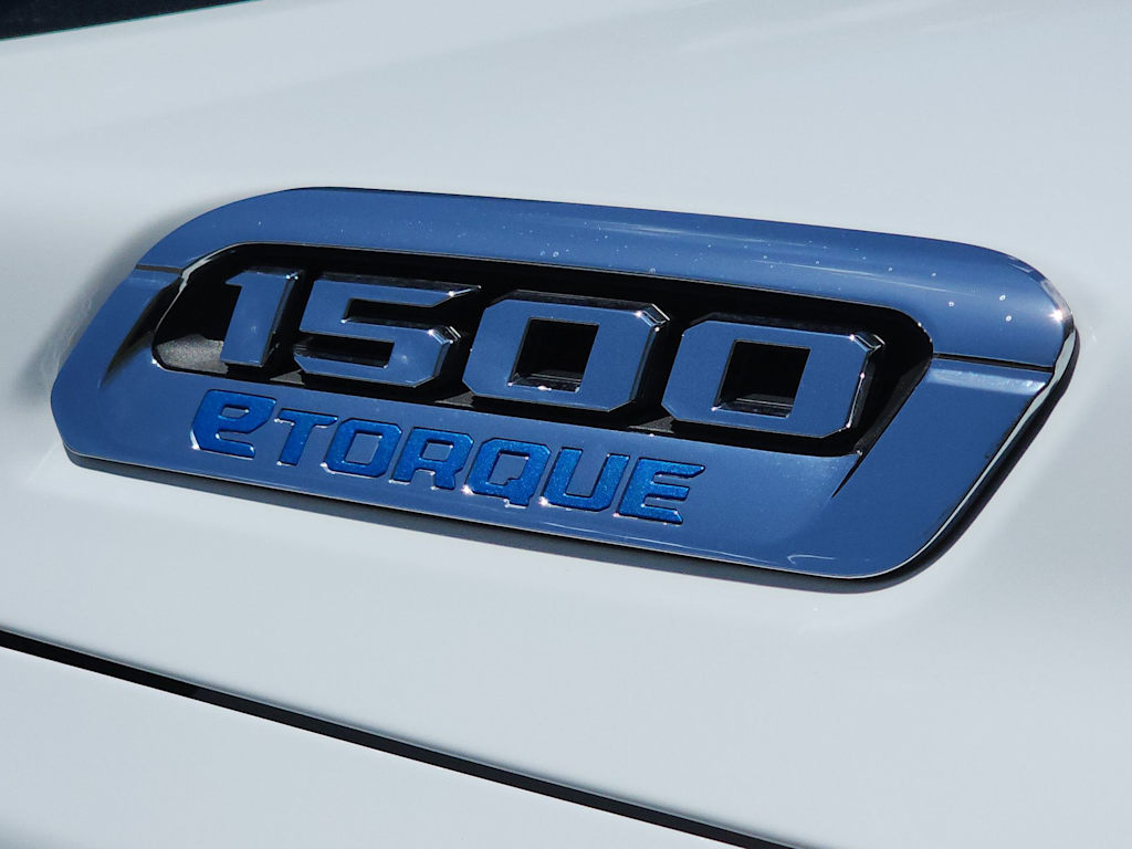 Thumbnail: 2026 RAM 1500 - 7