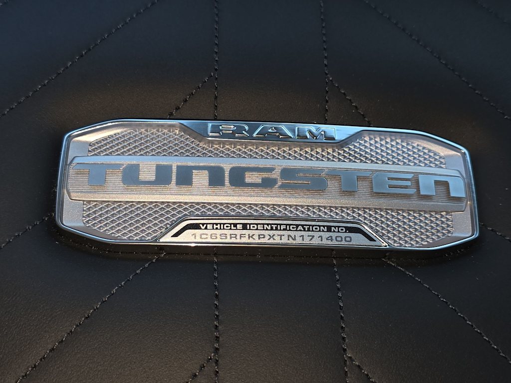 Thumbnail: 2026 RAM 1500 - 18