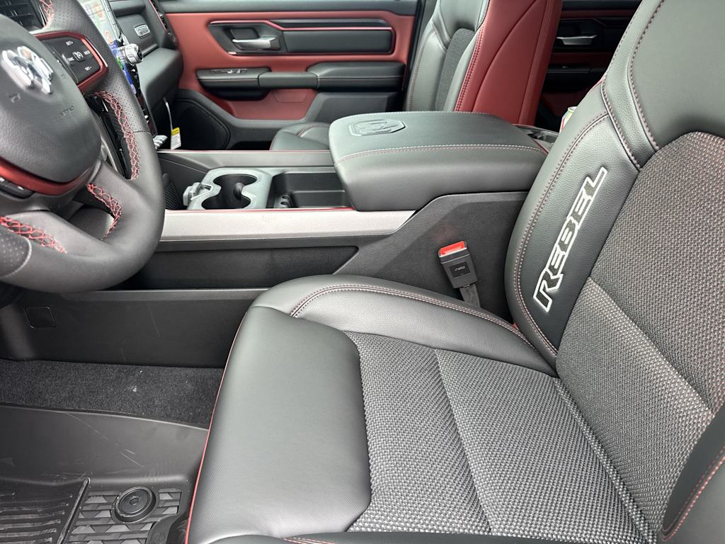 Thumbnail: 2026 RAM 1500 - 9