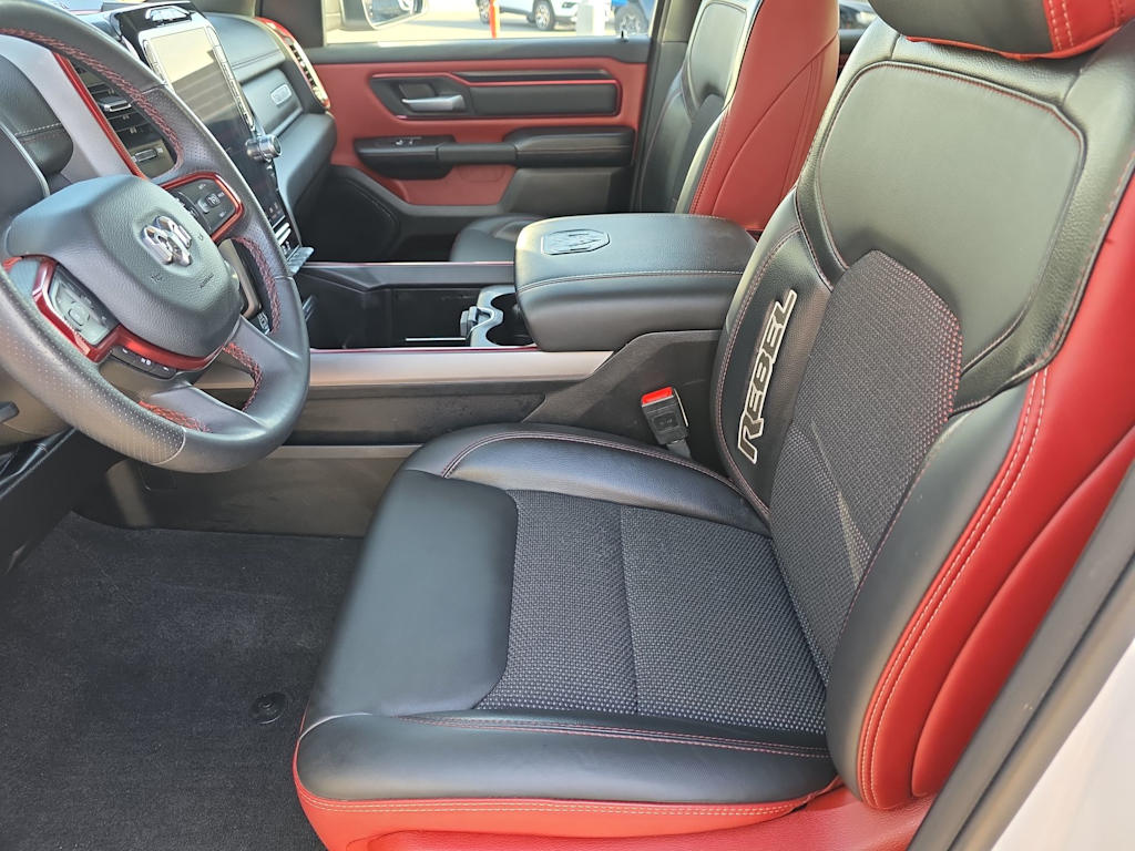 Thumbnail: 2025 RAM 1500 - 11