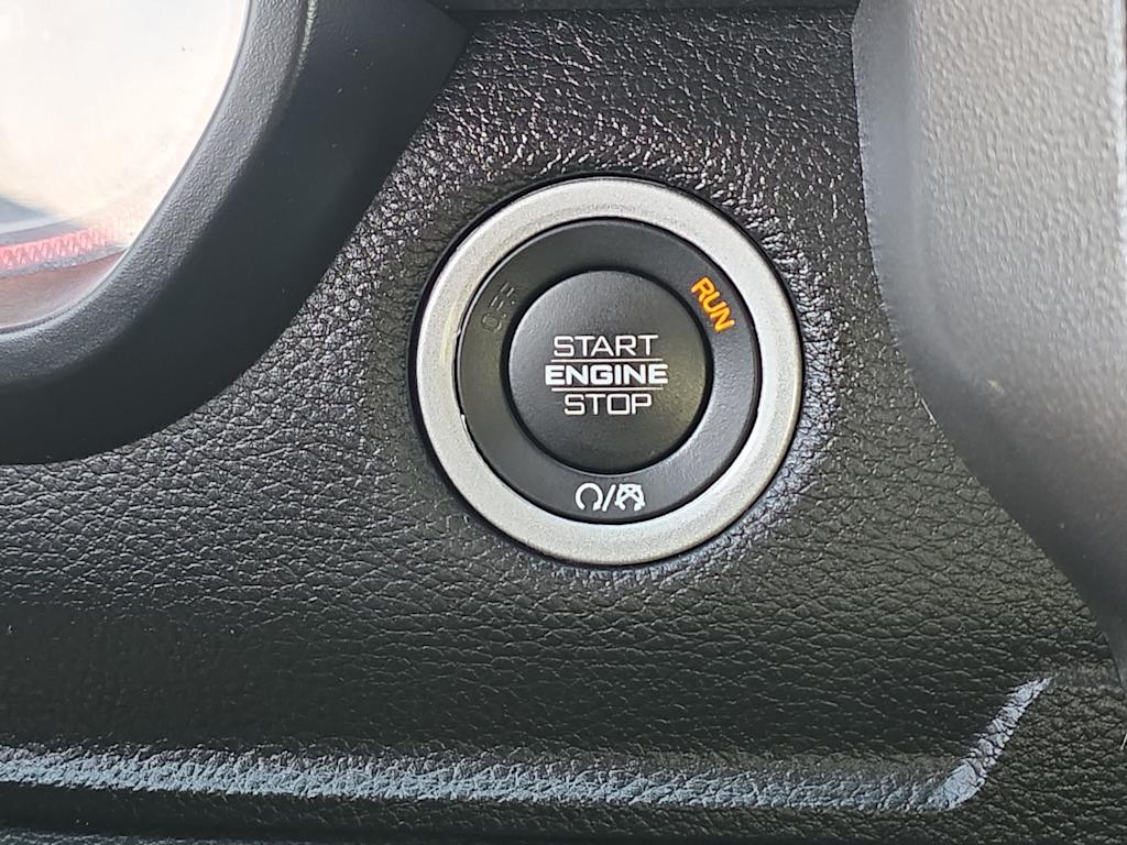 Thumbnail: 2025 RAM 1500 - 25