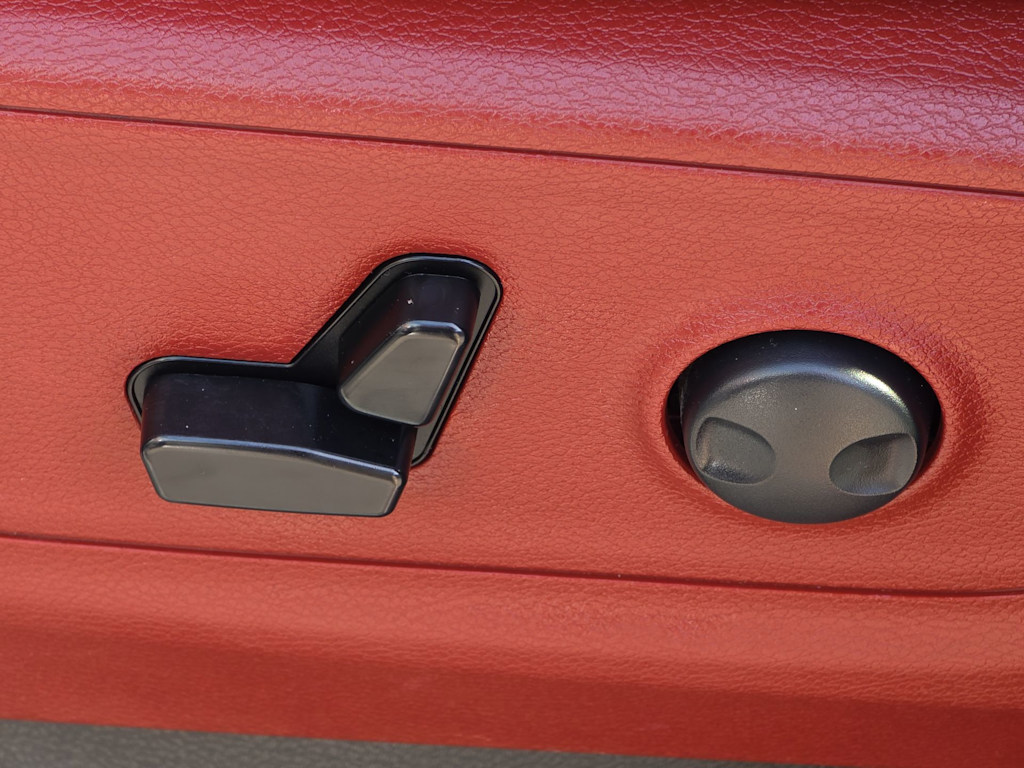 Thumbnail: 2025 RAM 1500 - 29