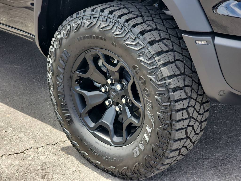 Thumbnail: 2026 RAM 1500 - 8