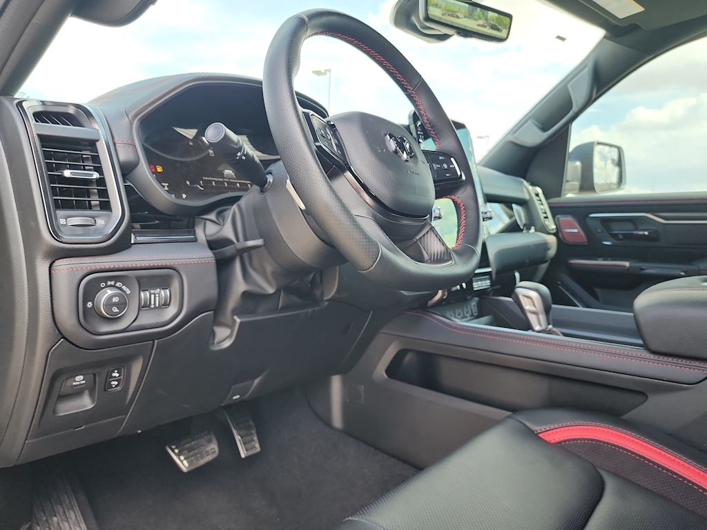 Thumbnail: 2026 RAM 1500 - 2