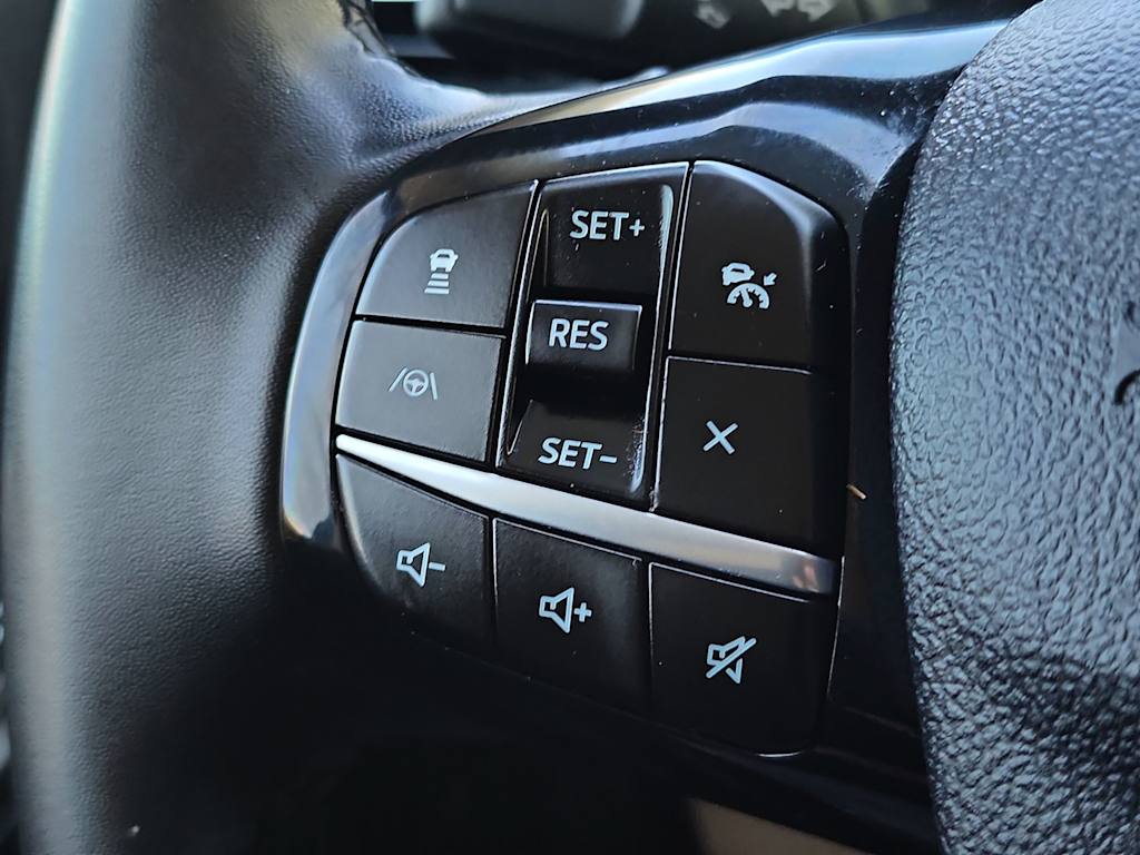 Thumbnail: 2021 Ford Escape - 28