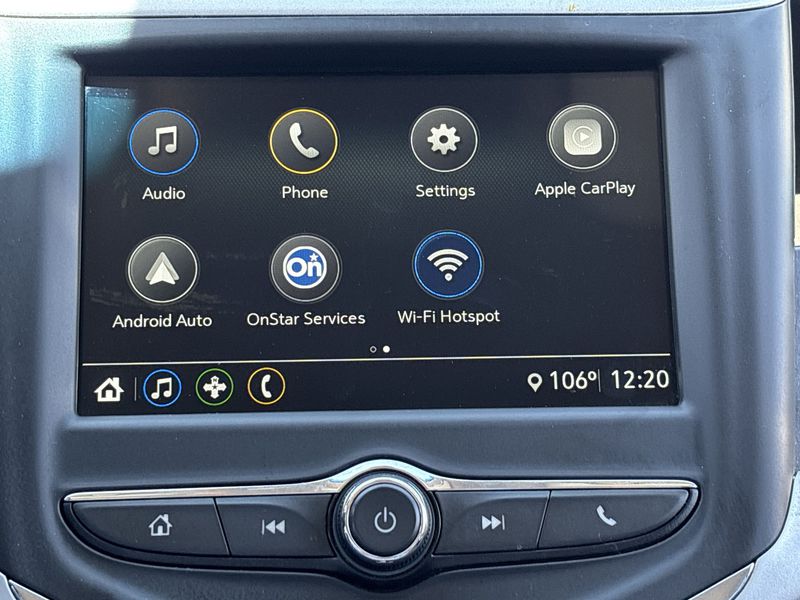 Thumbnail: 2018 Chevrolet Sonic - 15