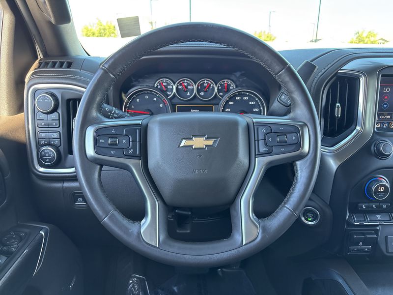 Thumbnail: 2020 Chevrolet Silverado 2500 - 13