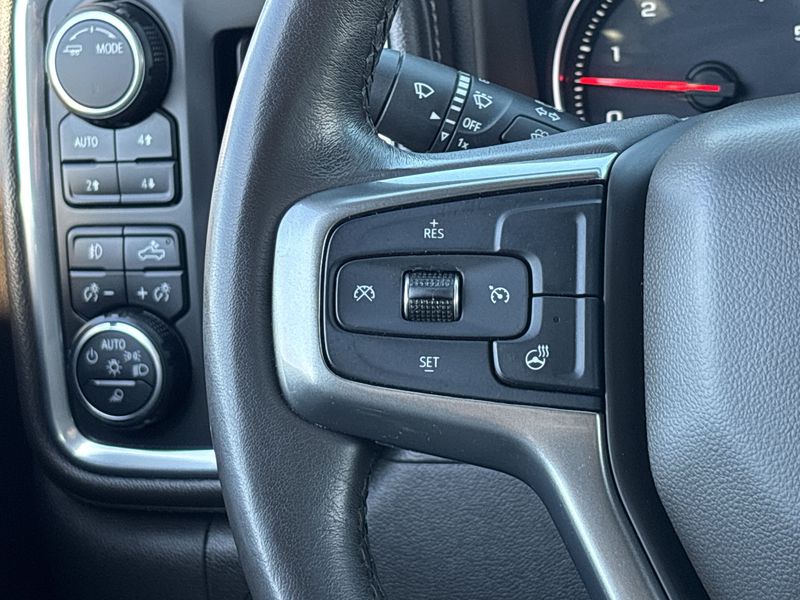 Thumbnail: 2020 Chevrolet Silverado 2500 - 29