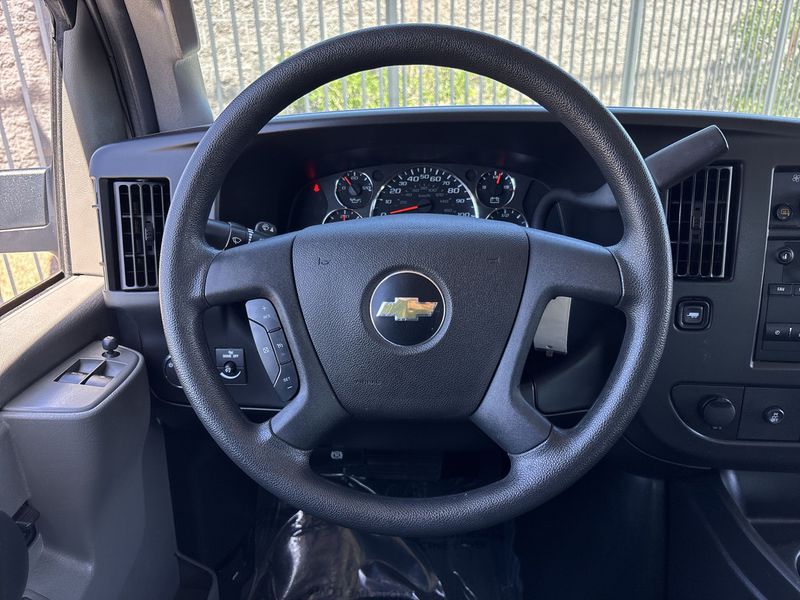 Thumbnail: 2022 Chevrolet Express - 12
