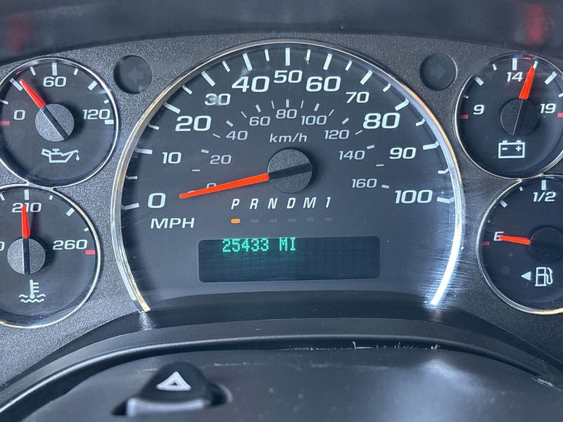 Thumbnail: 2022 Chevrolet Express - 14