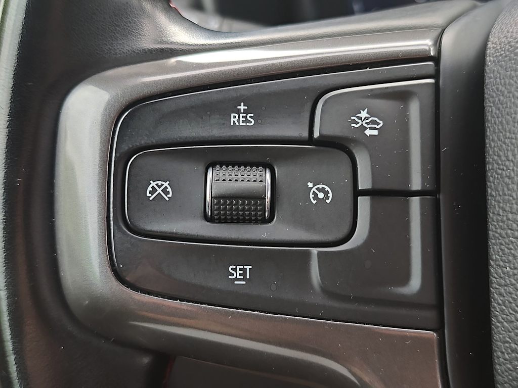Thumbnail: 2024 Chevrolet Suburban - 28