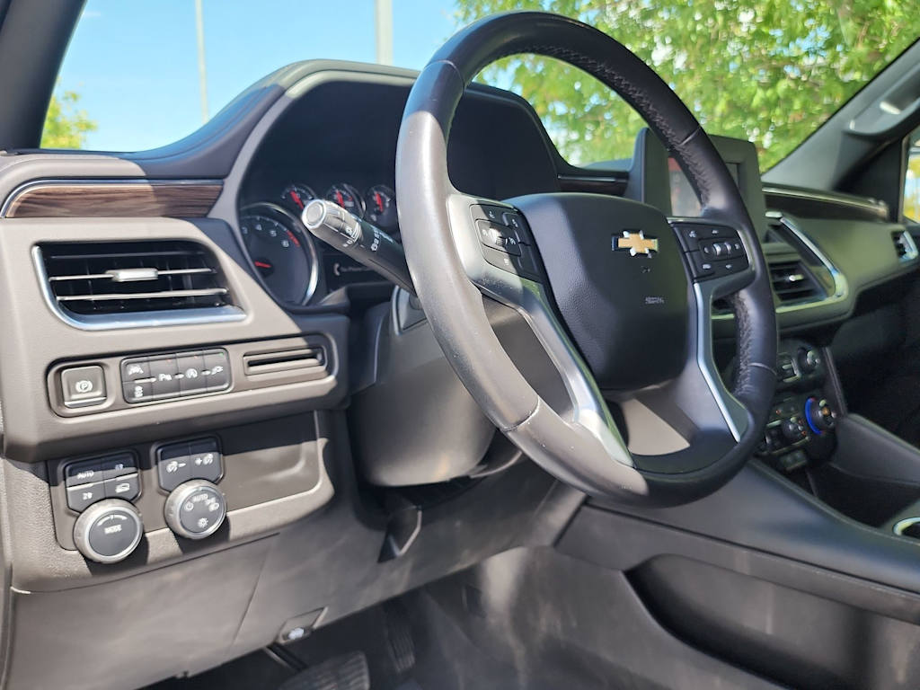 Thumbnail: 2022 Chevrolet Tahoe - 2