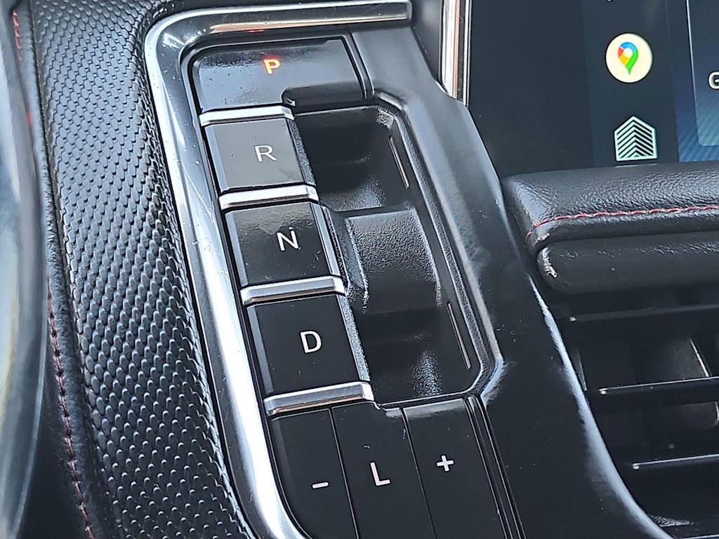 2022 Chevrolet Tahoe RST - Photo 16