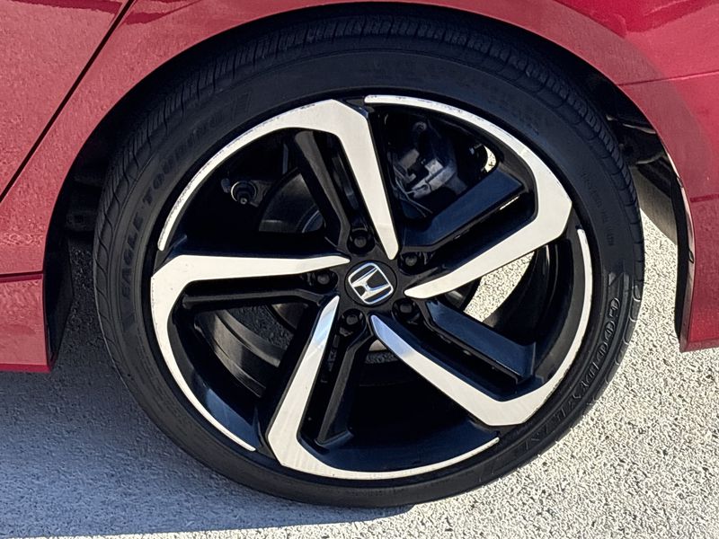 Thumbnail: 2021 Honda Accord - 7