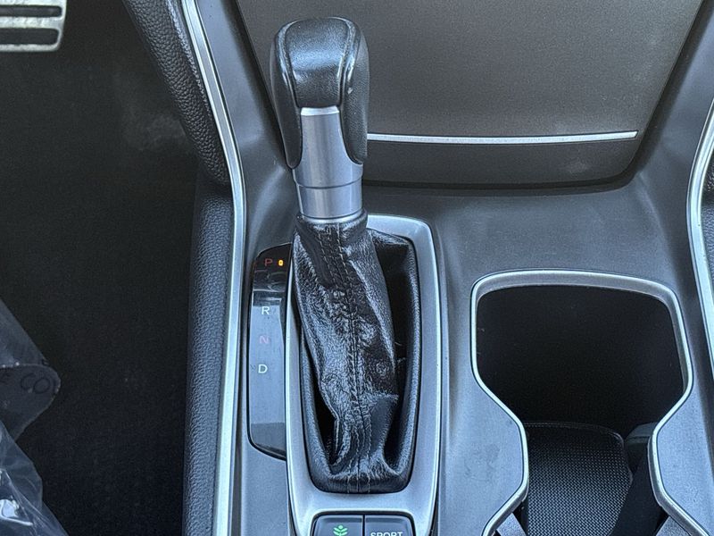 Thumbnail: 2021 Honda Accord - 15