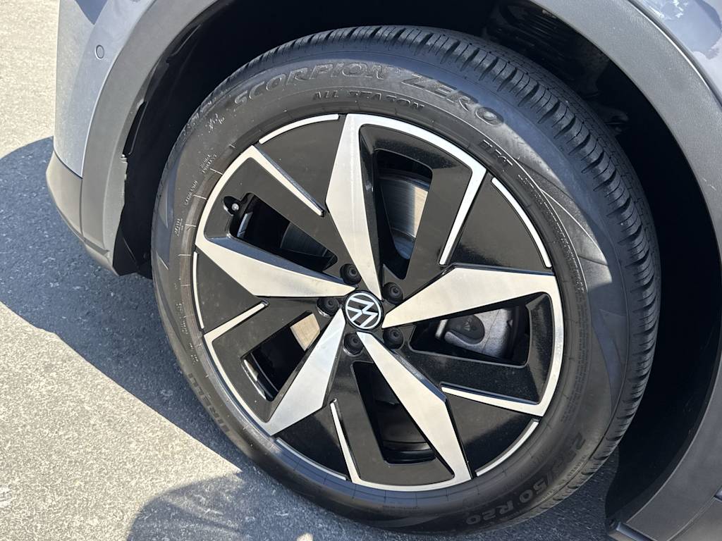 Thumbnail: 2023 Volkswagen ID.4 - 8