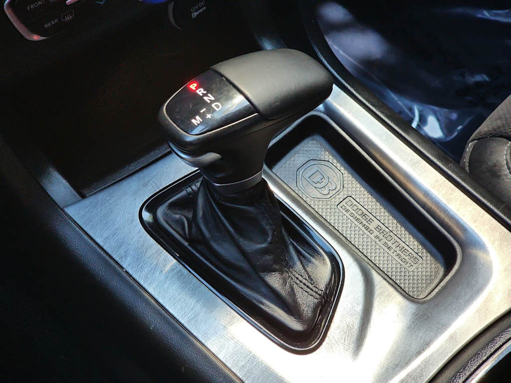 Thumbnail: 2020 Dodge Charger - 25
