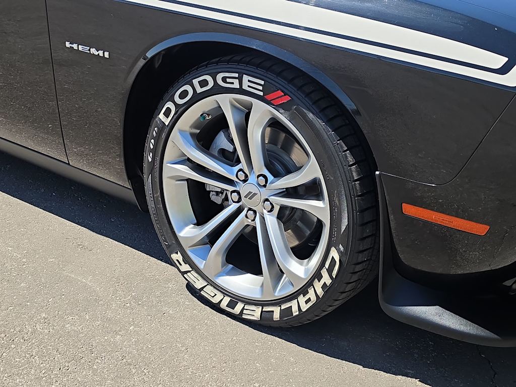 Thumbnail: 2022 Dodge Challenger - 8