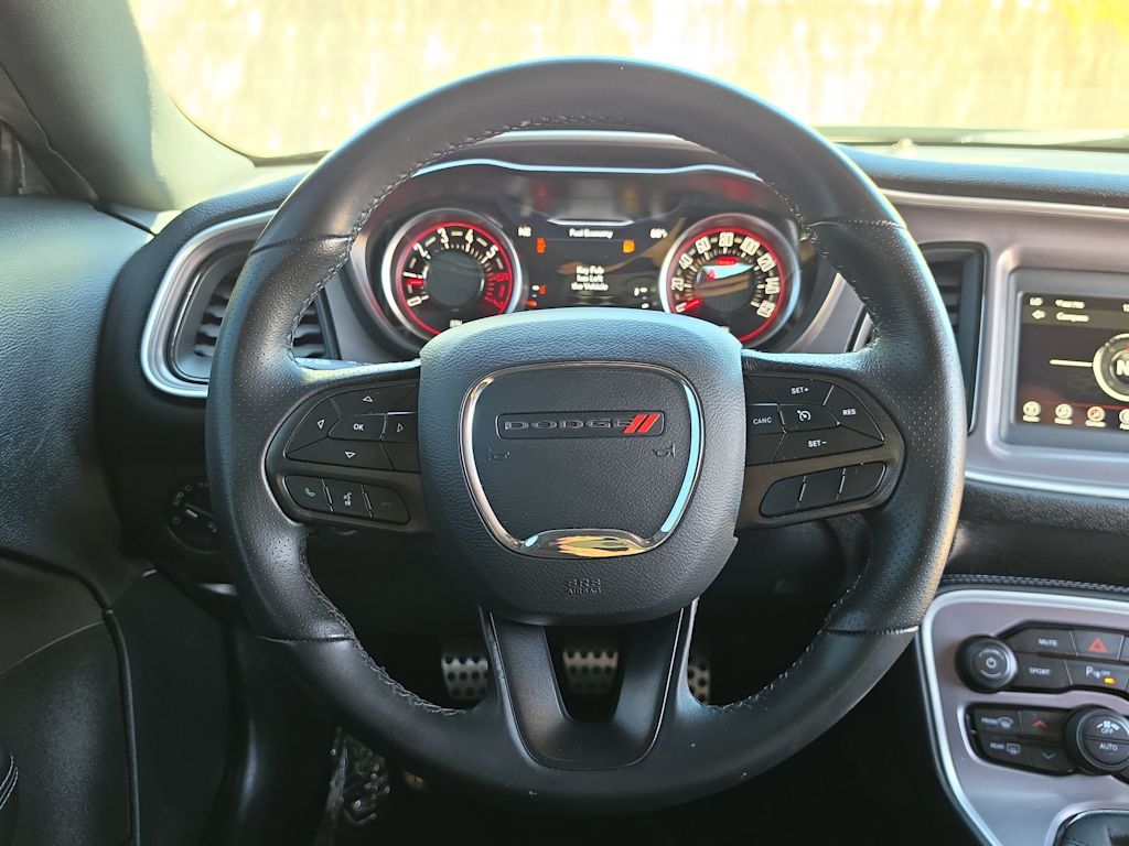 Thumbnail: 2022 Dodge Challenger - 14