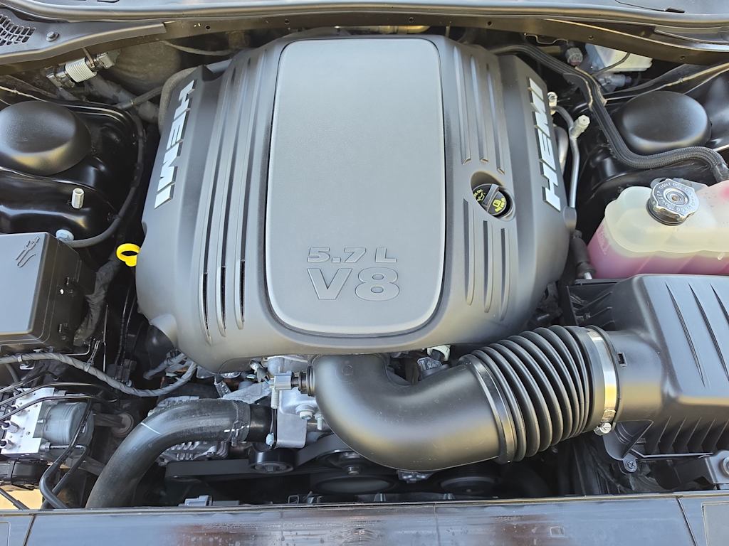 Thumbnail: 2022 Dodge Challenger - 9