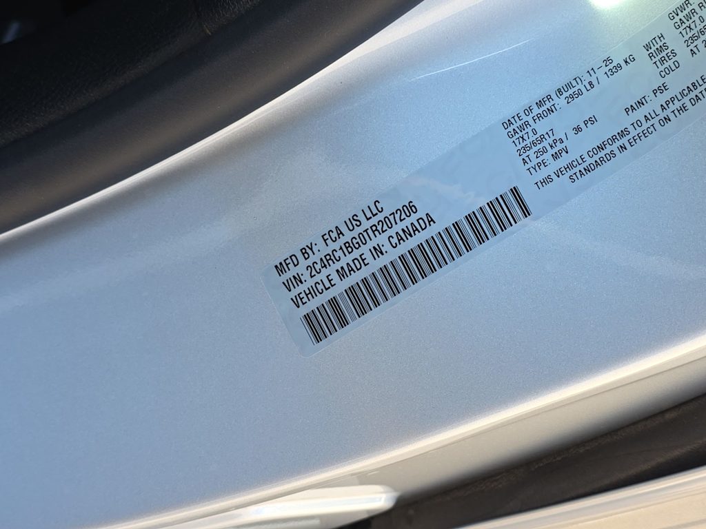 Thumbnail: 2026 Chrysler Pacifica - 26