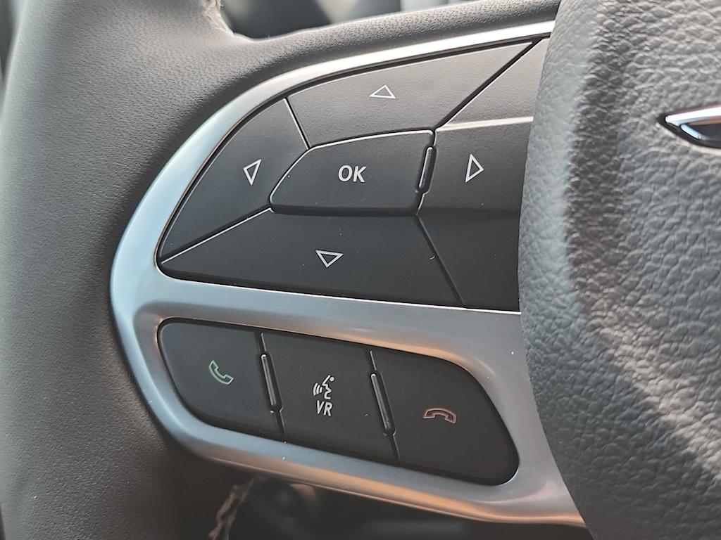 Thumbnail: 2026 Chrysler Pacifica - 28