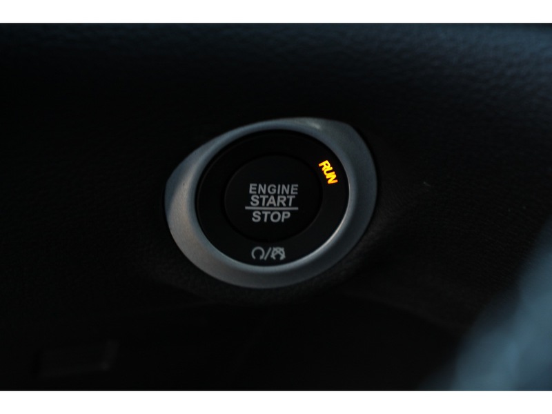 Thumbnail: 2025 Chrysler Pacifica - 30