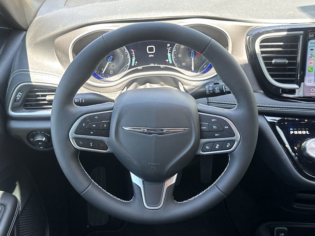 Thumbnail: 2026 Chrysler Pacifica - 12