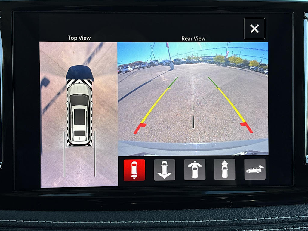 Thumbnail: 2022 Chrysler Pacifica - 25