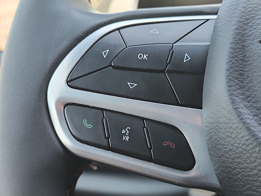 Thumbnail: 2024 Chrysler Pacifica - 26