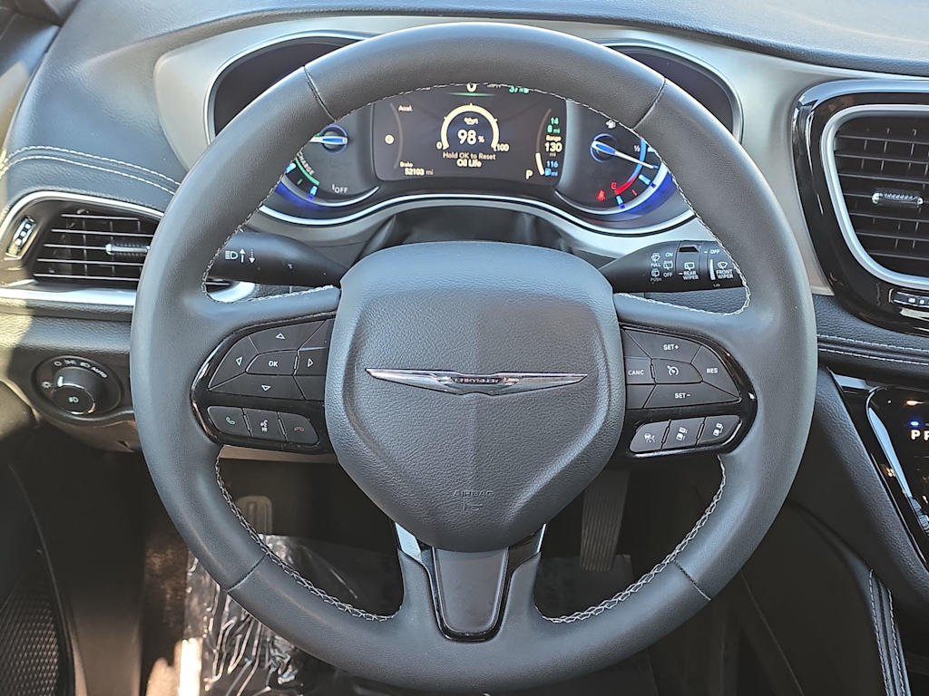 Thumbnail: 2024 Chrysler Pacifica - 14