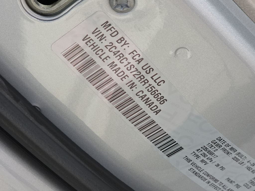 Thumbnail: 2024 Chrysler Pacifica - 26