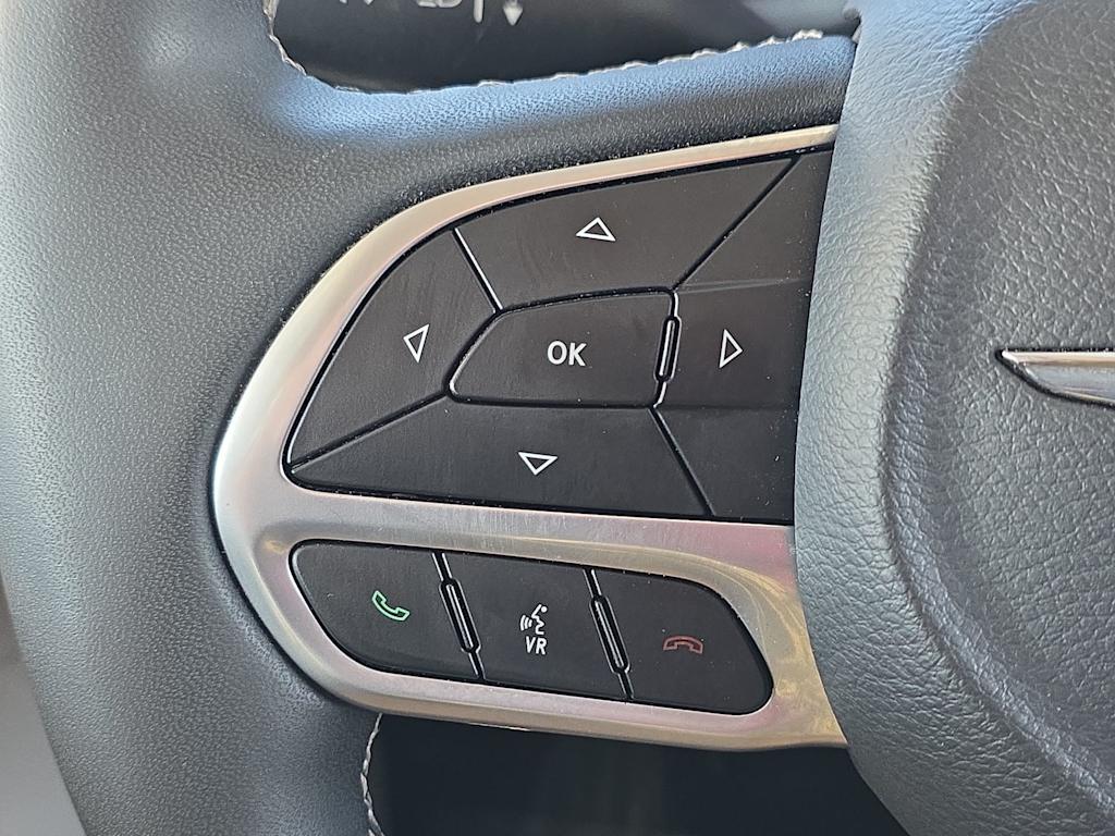 Thumbnail: 2024 Chrysler Pacifica - 29