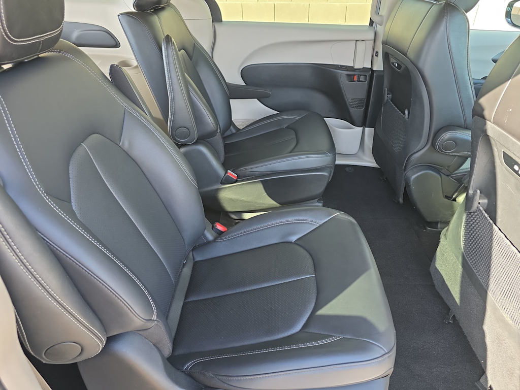 Thumbnail: 2024 Chrysler Pacifica - 13