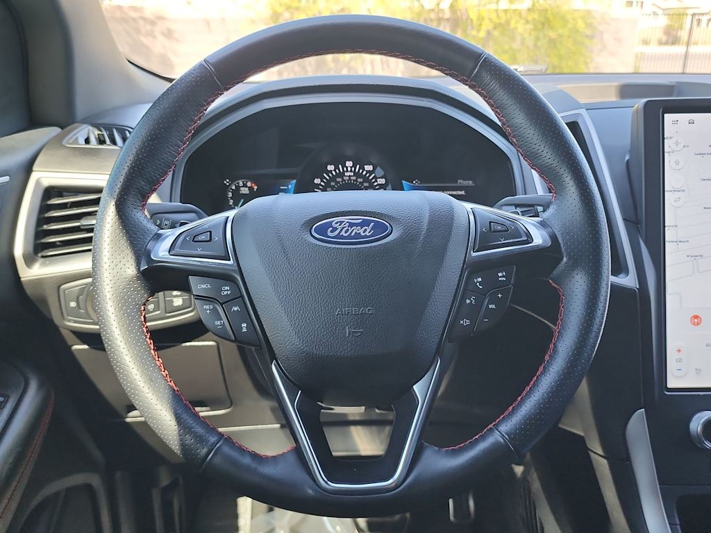 Thumbnail: 2022 Ford Edge - 14