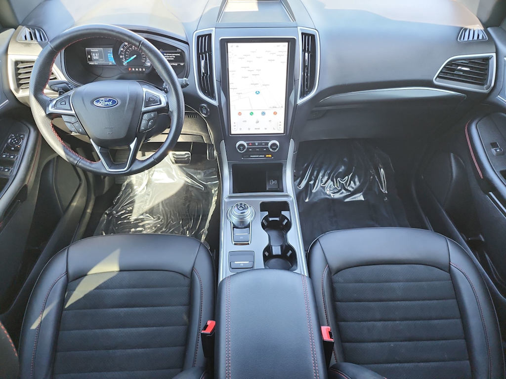 Thumbnail: 2022 Ford Edge - 10