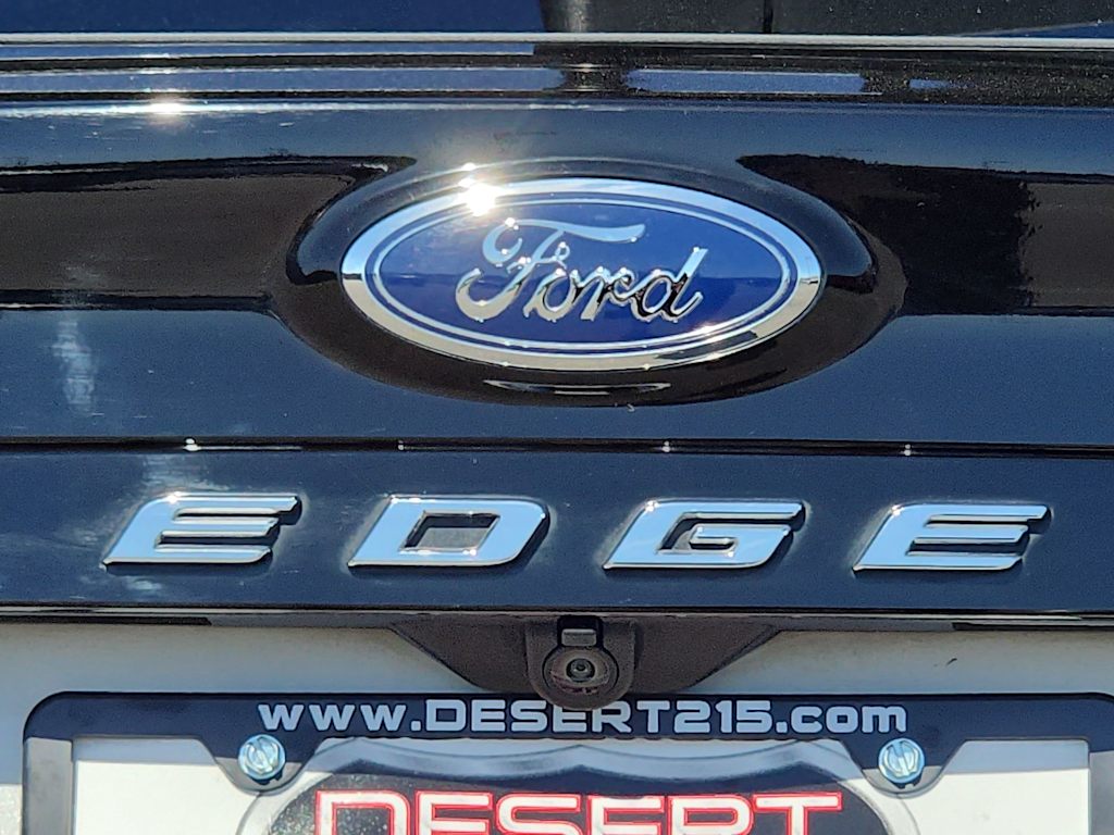 Thumbnail: 2022 Ford Edge - 7