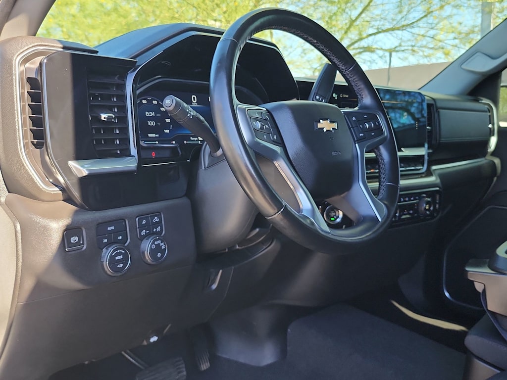 Thumbnail: 2023 Chevrolet Silverado 1500 - 2