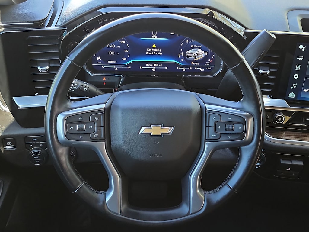 Thumbnail: 2023 Chevrolet Silverado 1500 - 13