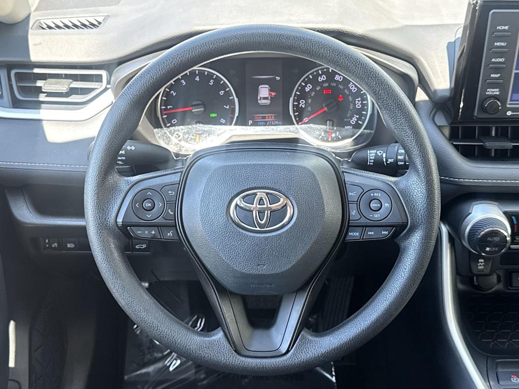 Thumbnail: 2022 Toyota RAV4 - 13