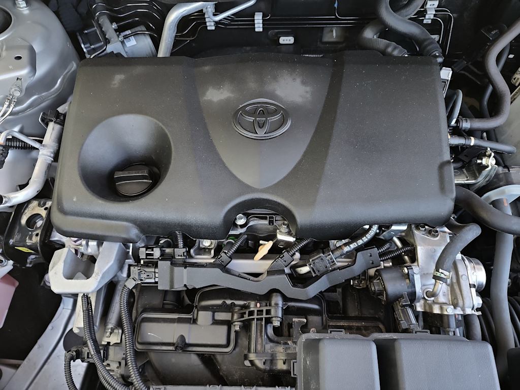 Thumbnail: 2022 Toyota RAV4 - 9