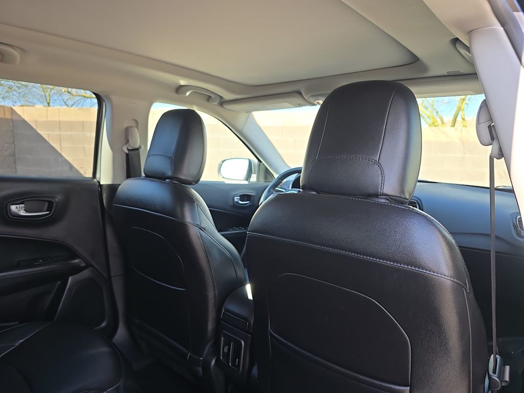 Thumbnail: 2019 Jeep Compass - 13