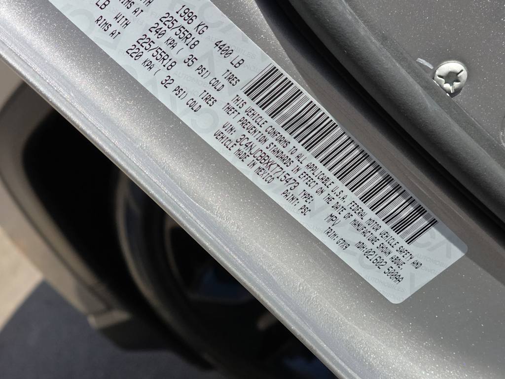 Thumbnail: 2019 Jeep Compass - 25