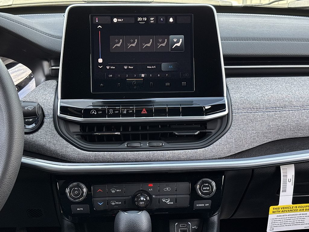 Thumbnail: 2025 Jeep Compass - 15