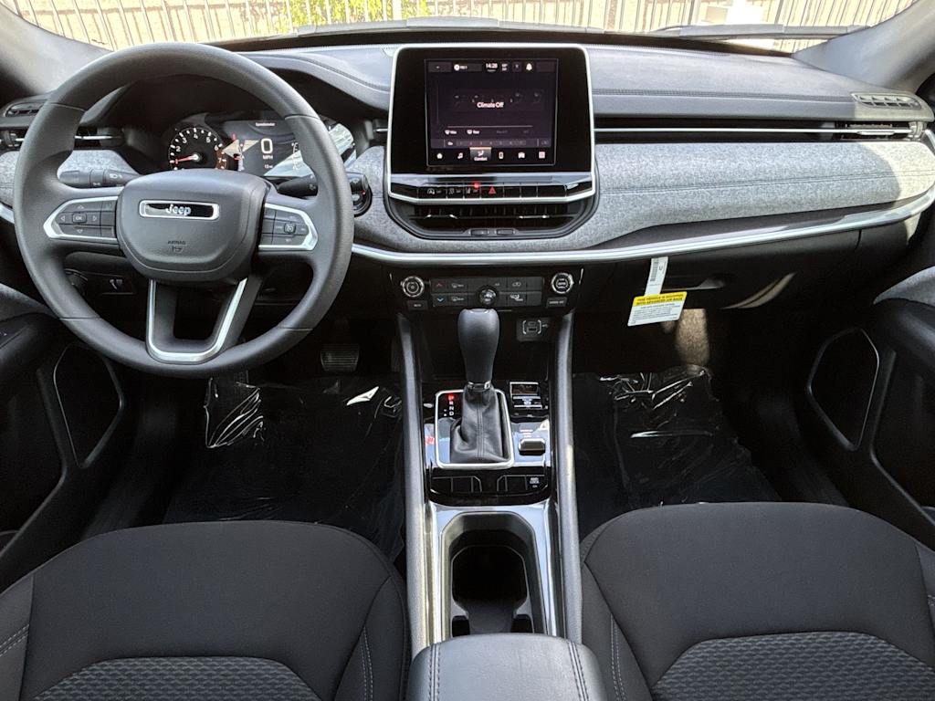 Thumbnail: 2025 Jeep Compass - 9
