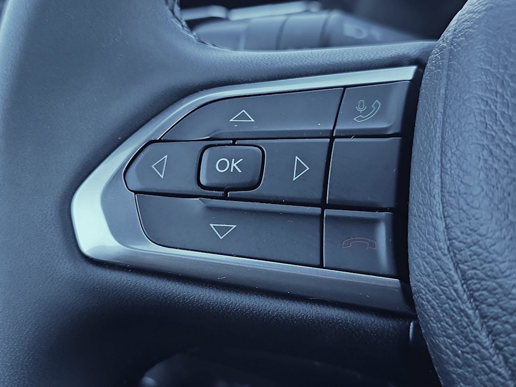 Thumbnail: 2024 Jeep Compass - 23